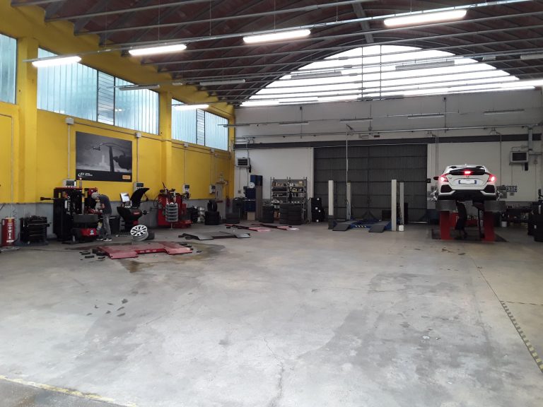 Officina Autogomm Interno